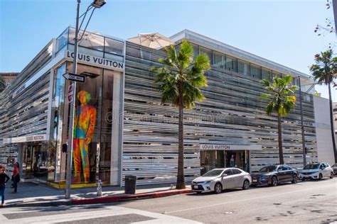 rodeo drive beverly hills louis vuitton